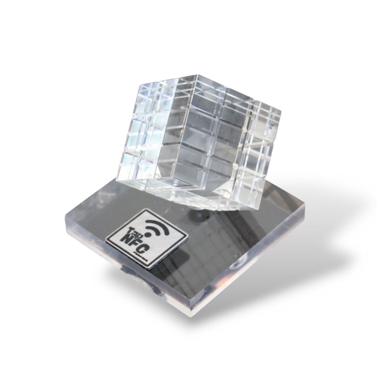 TapSpot Prism – NFC Smart Spinning Crystal Cube Display